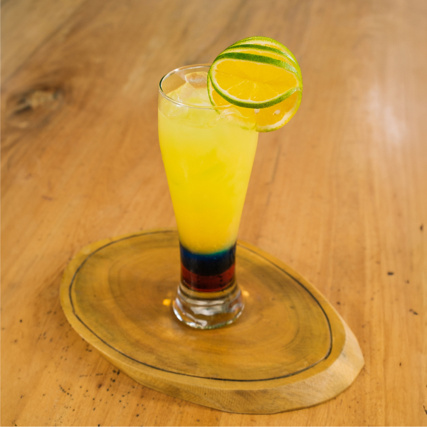 Kilymandiario Restaurante - Cocteles de la Casa